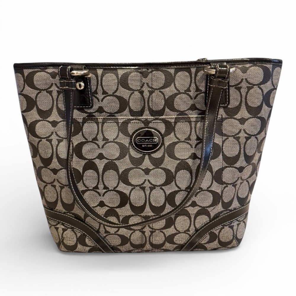 Coach Signature Tote in Brown and Cream
